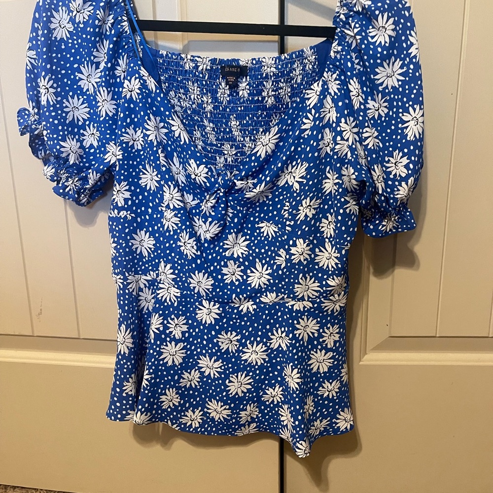 Skies Are Blue Puff Sleeve Ruffled Blouse in Blue and White
